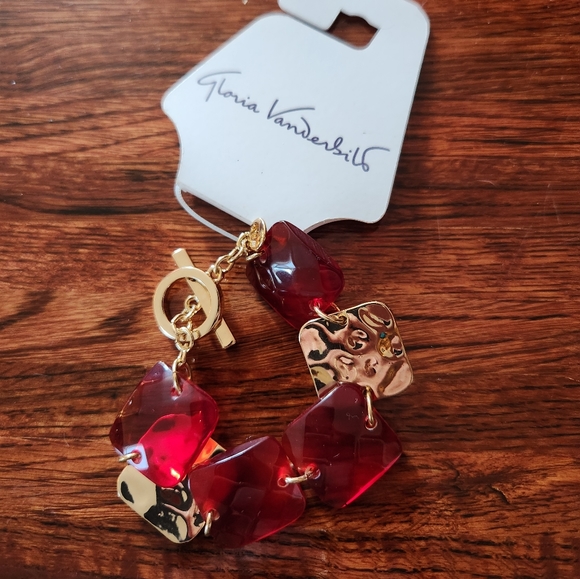 Gloria Vanderbilt Red & Gold Bracelet - Picture 1 of 3